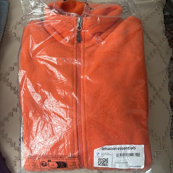 Amazon Essentials Orange Fleece Sweater - Picture 2 of 3